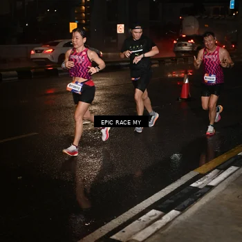 Runner Photo 7714492