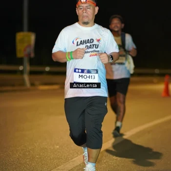 Runner Photo 7714493