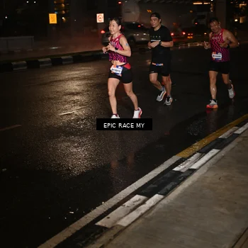Runner Photo 7714496