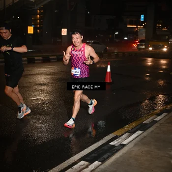 Runner Photo 7714497