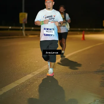 Runner Photo 7714499