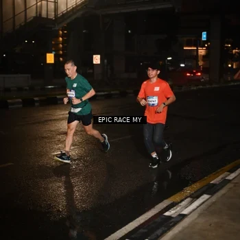 Runner Photo 7714518