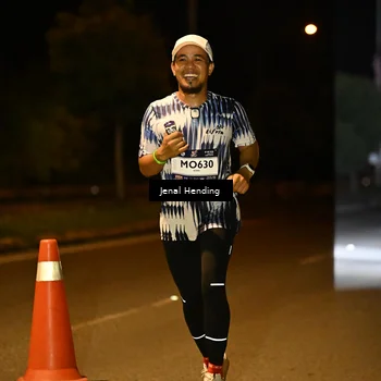Runner Photo 7714581