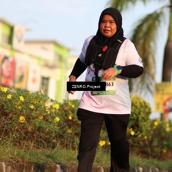 Runner Photo 7714585