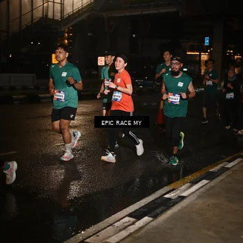 Runner Photo 7714588