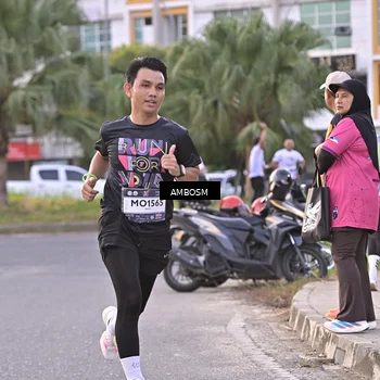 Runner Photo 7714595
