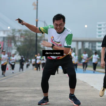 Runner Photo 7714600