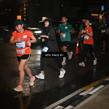 Runner Photo 7714601