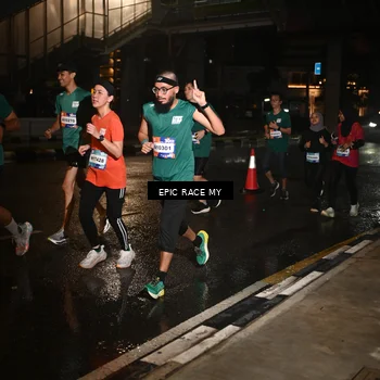 Runner Photo 7714610