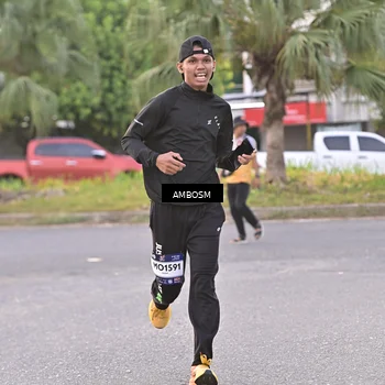 Runner Photo 7714612