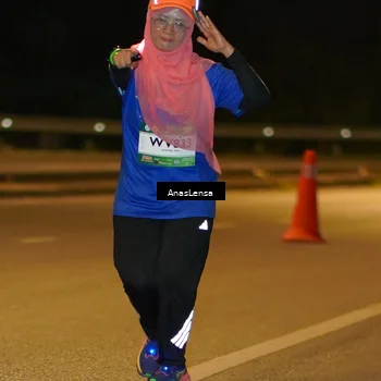 Runner Photo 7714624