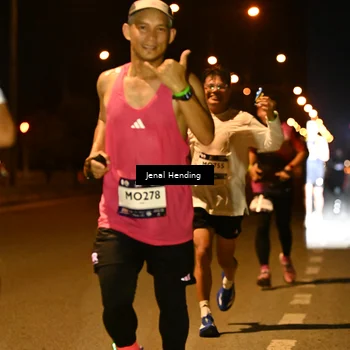 Runner Photo 7714635