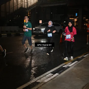 Runner Photo 7714636