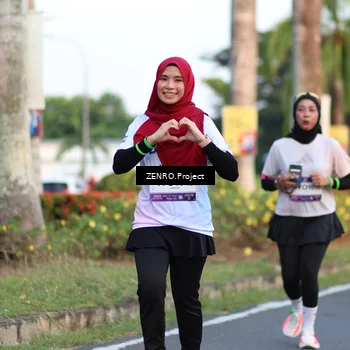 Runner Photo 7714662