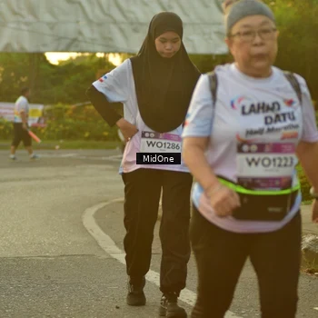Runner Photo 7714664