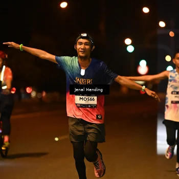 Runner Photo 7714666