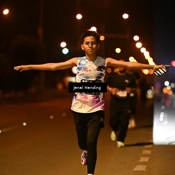 Runner Photo 7714693