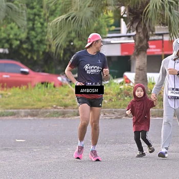 Runner Photo 7714723