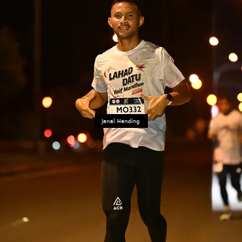Runner Photo 7714759