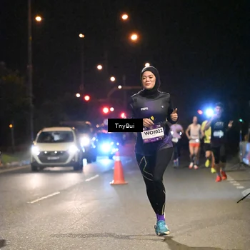Runner Photo 7714775