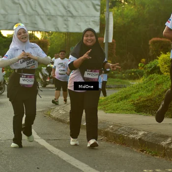 Runner Photo 7714792