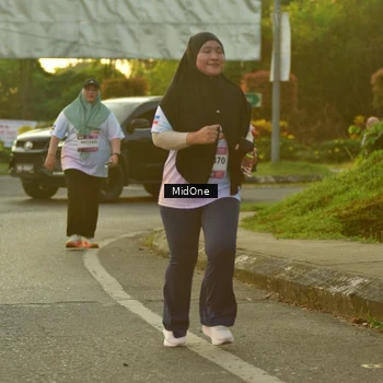 Runner Photo 7714801