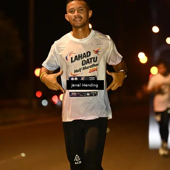 Runner Photo 7714805