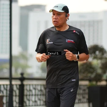 Runner Photo 7714813