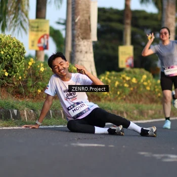 Runner Photo 7714814