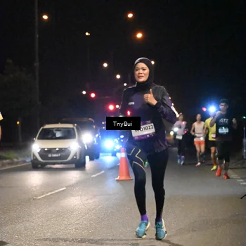 Runner Photo 7714825