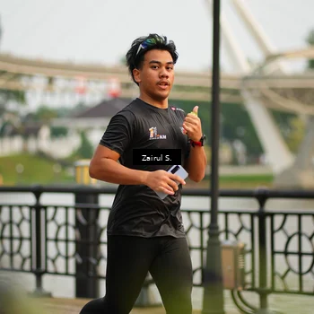 Runner Photo 7714846