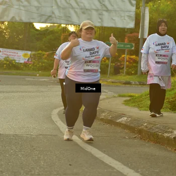Runner Photo 7714909