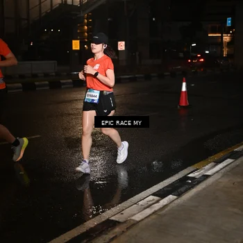 Runner Photo 7714924