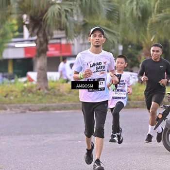 Runner Photo 7714945