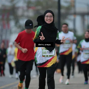 Runner Photo 7714954