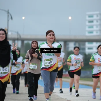 Runner Photo 7714961