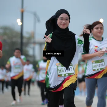 Runner Photo 7714966