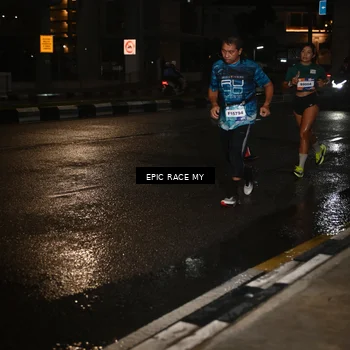 Runner Photo 7714968