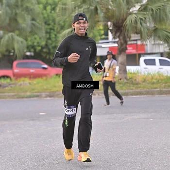 Runner Photo 7714977