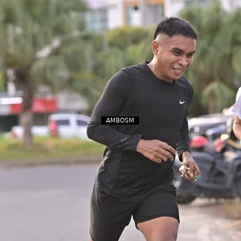 Runner Photo 7714978