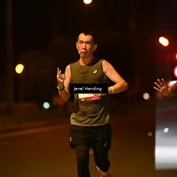 Runner Photo 7714993