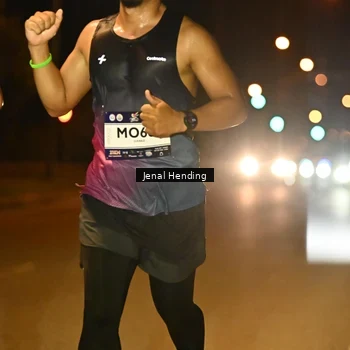Runner Photo 7714995