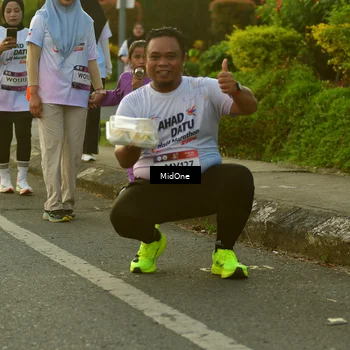 Runner Photo 7715008