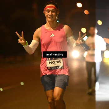 Runner Photo 7715009