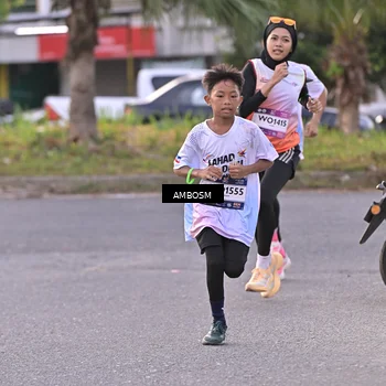 Runner Photo 7715014