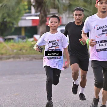 Runner Photo 7715018
