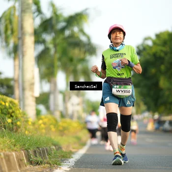 Runner Photo 7715019