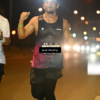 Runner Photo 7715022