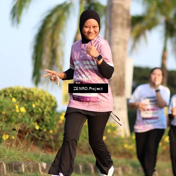Runner Photo 7715027