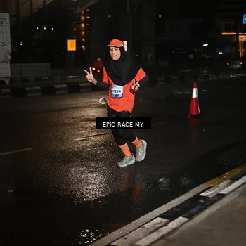 Runner Photo 7715058